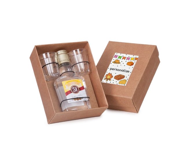 Kit Cachaa Personalizado com Copos | Brinde em Caixa Kraft